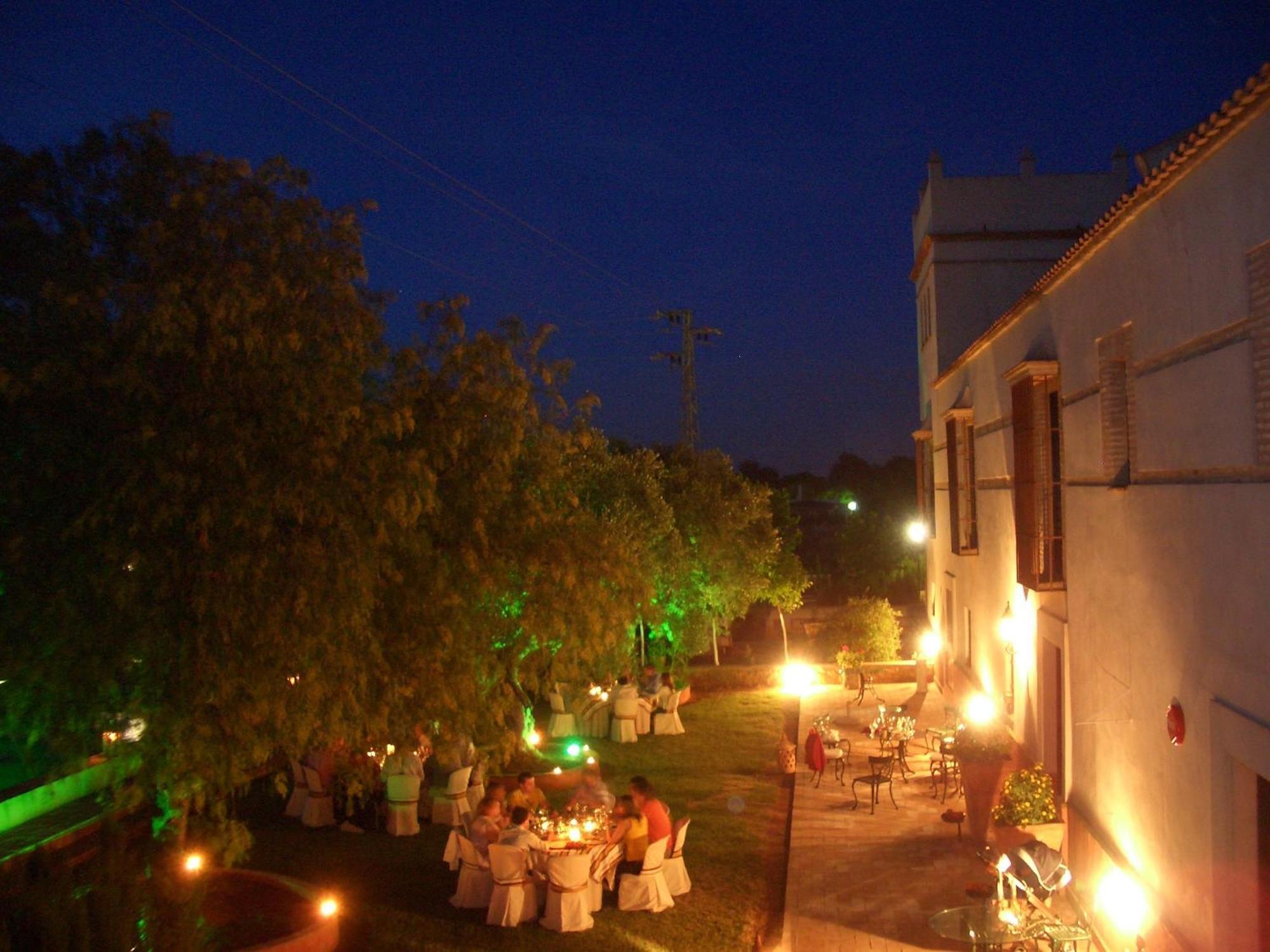 Hacienda Los Jinetes Carmona  Exterior foto